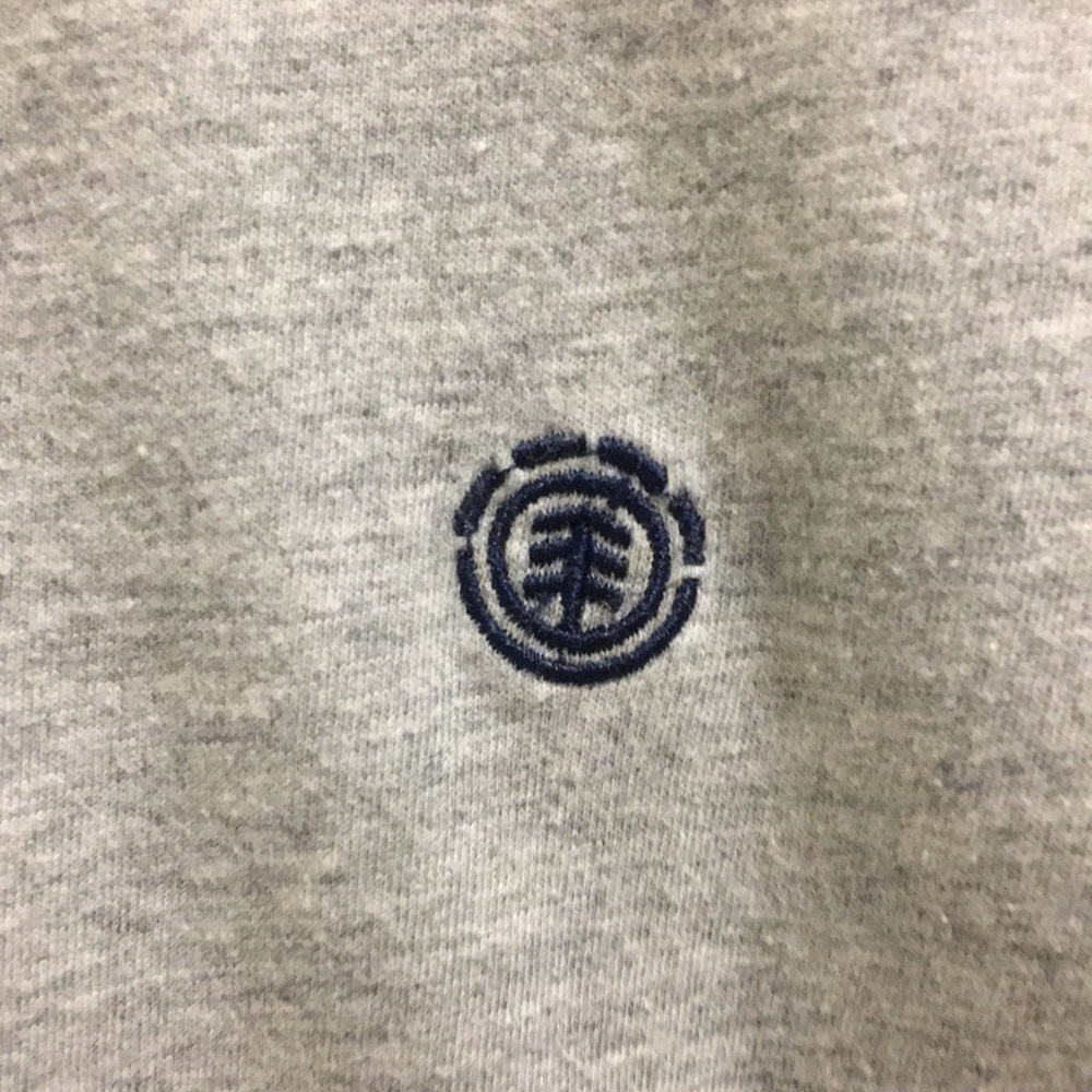 Element polo - Picture 3 of 4